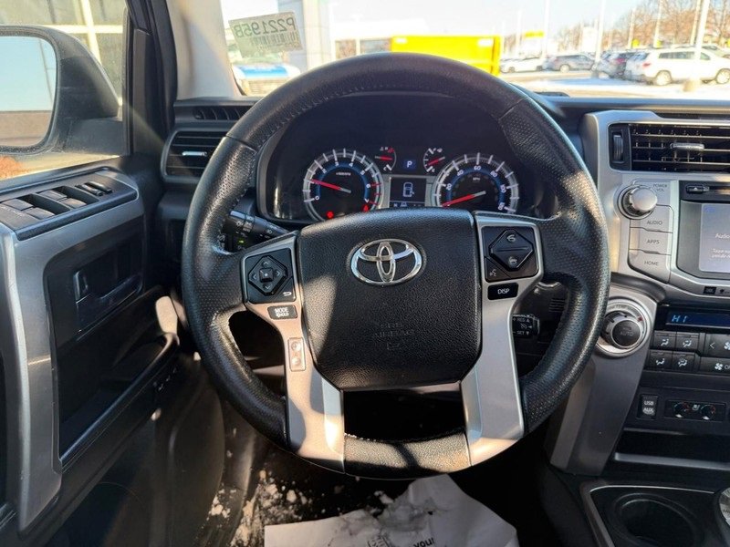 Used 2017 Toyota 4Runner Limited image 14