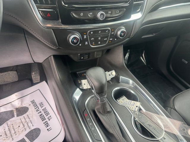 Used 2023 Chevrolet Traverse LT w/ LT Premium Package AWD/4WD image 15