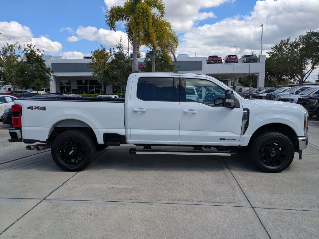 Used 2026 Ford F250 Lariat AWD/4WD image 3