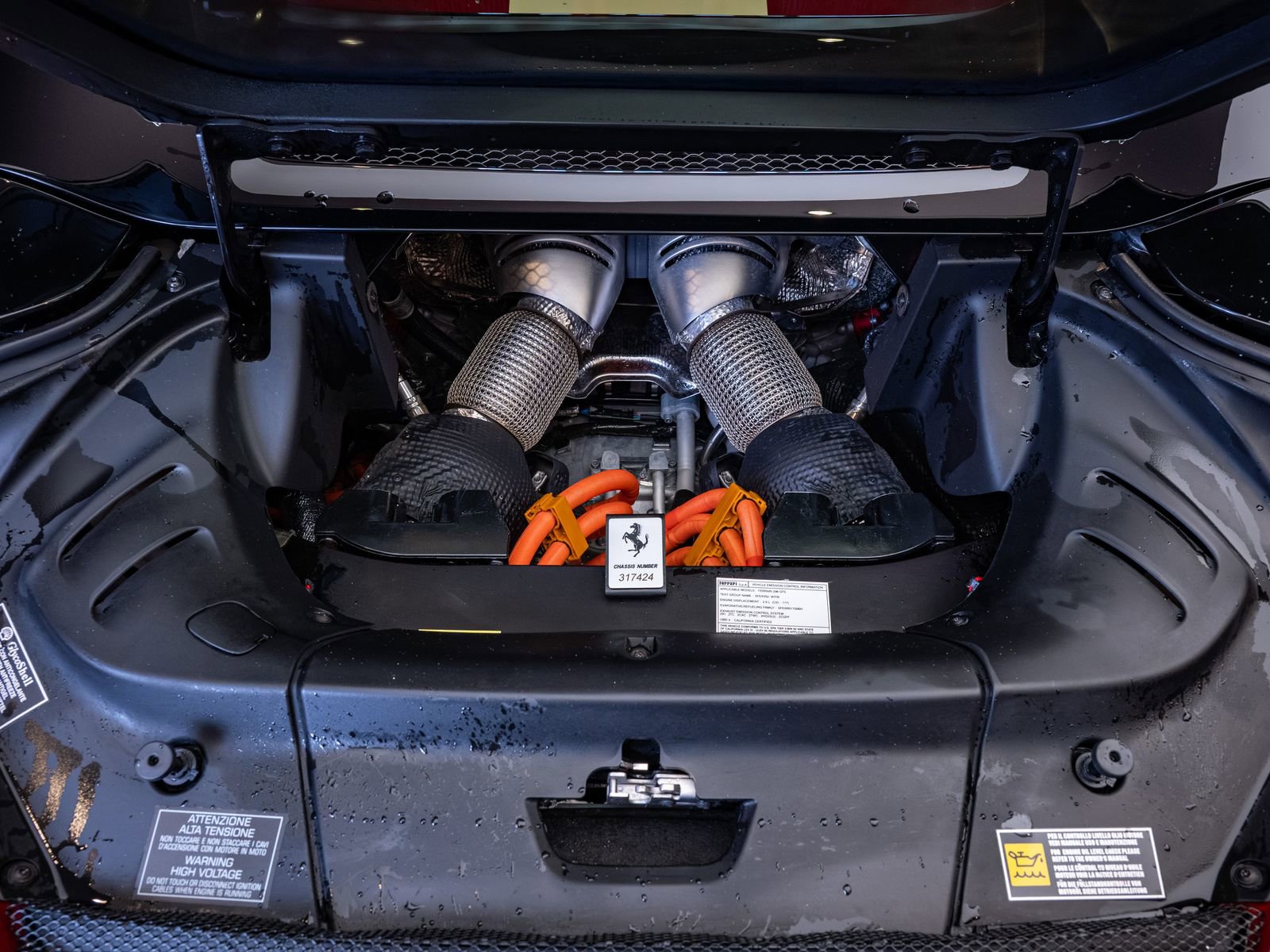 Used 2025 Ferrari 296 GTS image 24