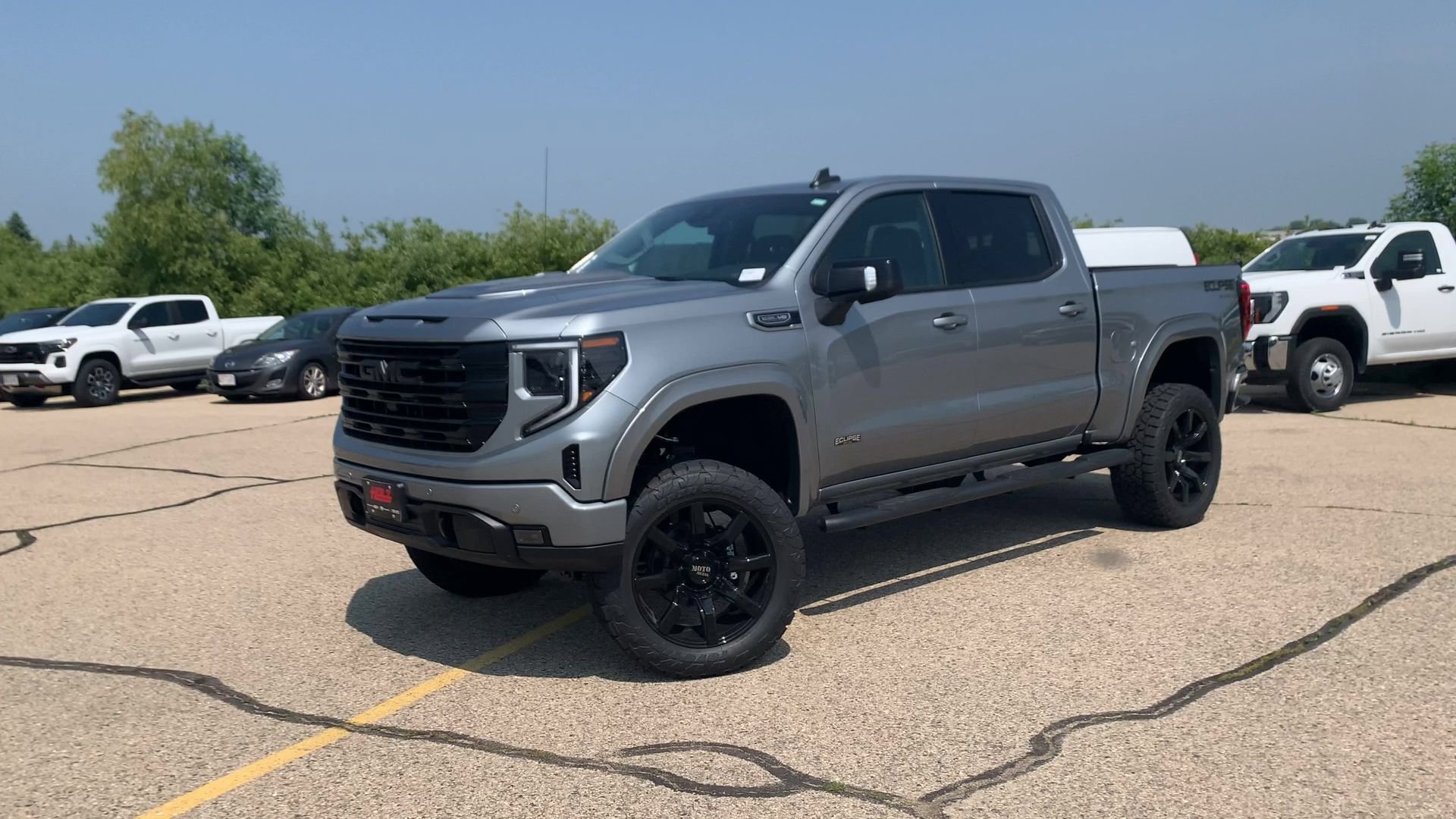 New 2025 GMC Sierra 1500 Elevation w/ Elevation Premium Package AWD/4WD image 32