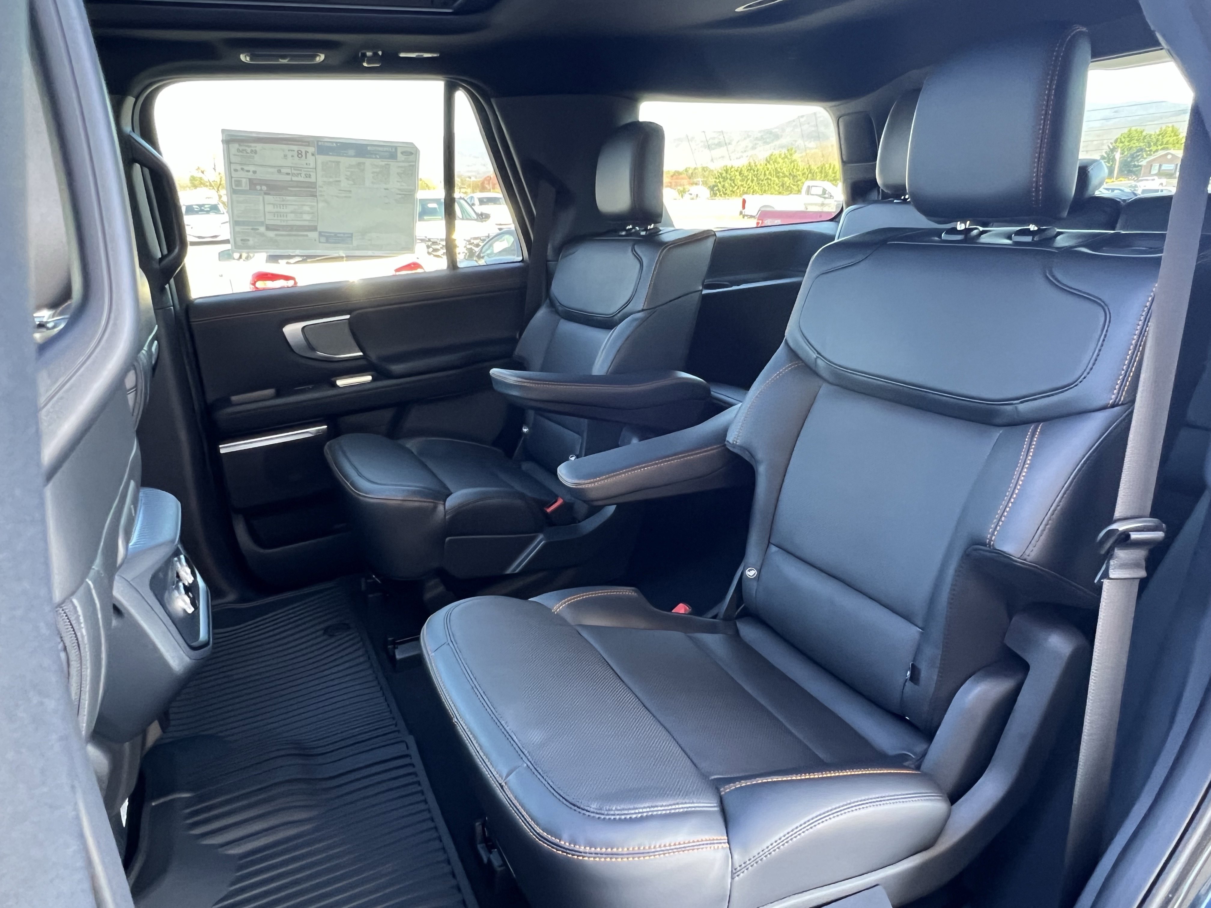 New 2026 Ford Expedition Tremor image 19