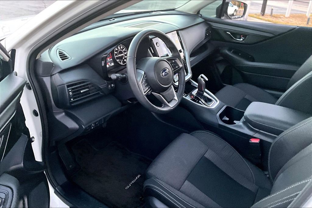 Used 2024 Subaru Outback Premium image 16