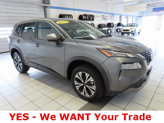 Used 2023 Nissan Rogue SV image 17