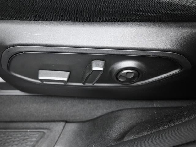 Used 2025 Jeep Grand Cherokee Laredo X image 7