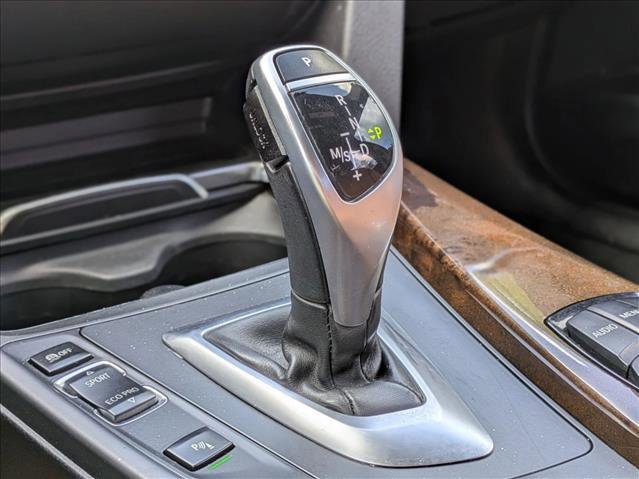 Used 2017 BMW 330i Sedan image 14