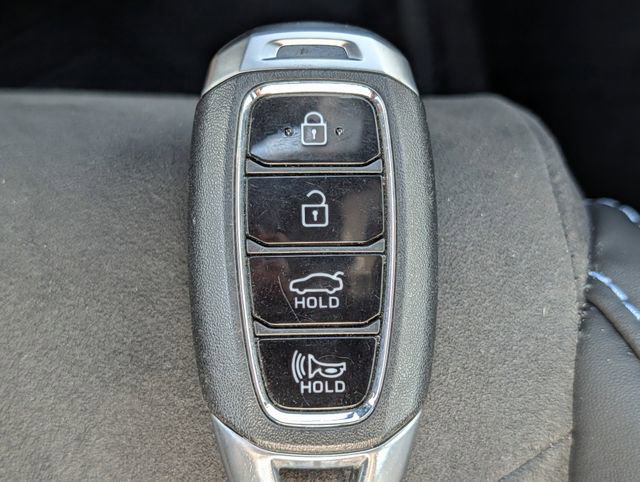 Used 2022 Hyundai Elantra N FWD image 29