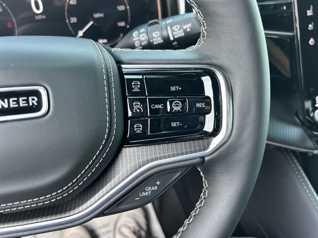 New 2026 Jeep Grand Wagoneer Summit image 14