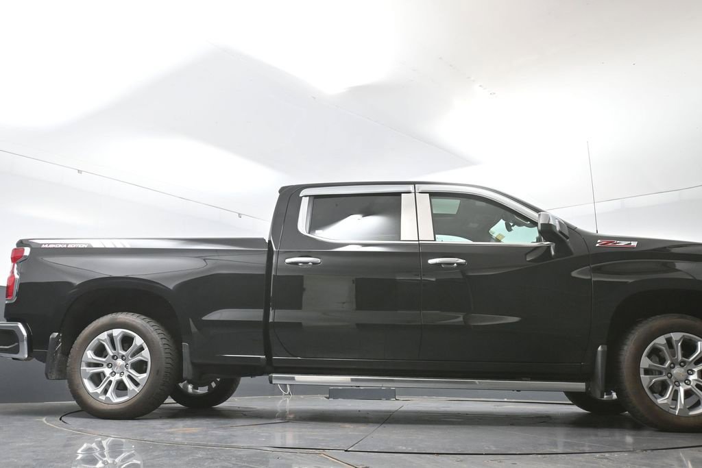 Used 2024 Chevrolet Silverado 1500 LTZ w/ Technology Package AWD/4WD image 55