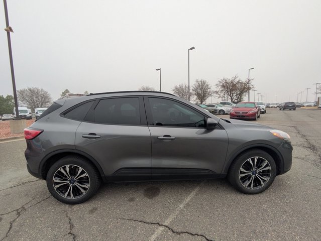 Used 2022 Ford Escape SEL w/ SEL Stealth AWD Package video 4