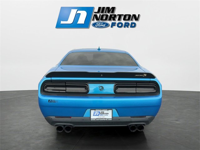 Used 2016 Dodge Challenger R/T Scat Pack w/ Leather Interior Group image 4