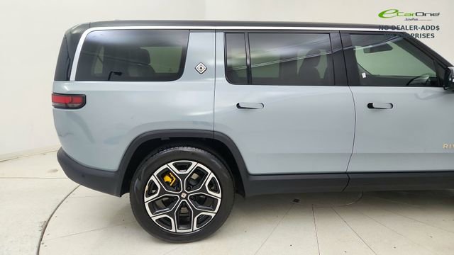Used 2024 Rivian R1S Adventure AWD/4WD image 12