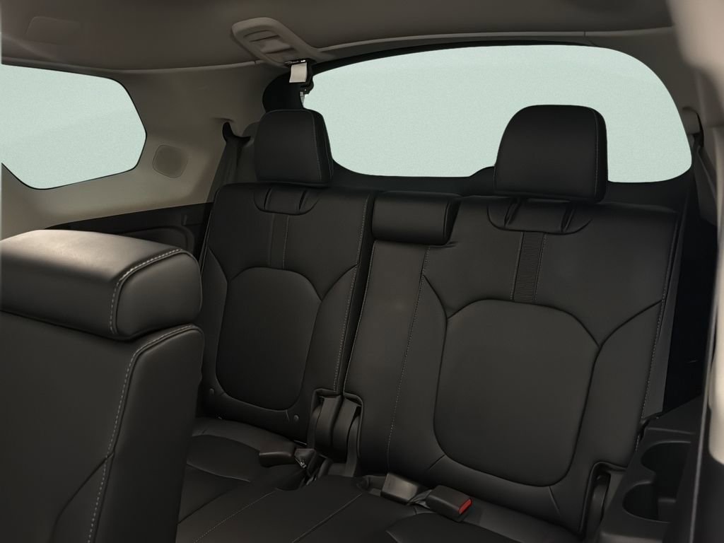 Certified 2023 Honda Pilot Touring image 17