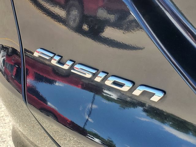 Used 2013 Ford Fusion SE FWD image 6