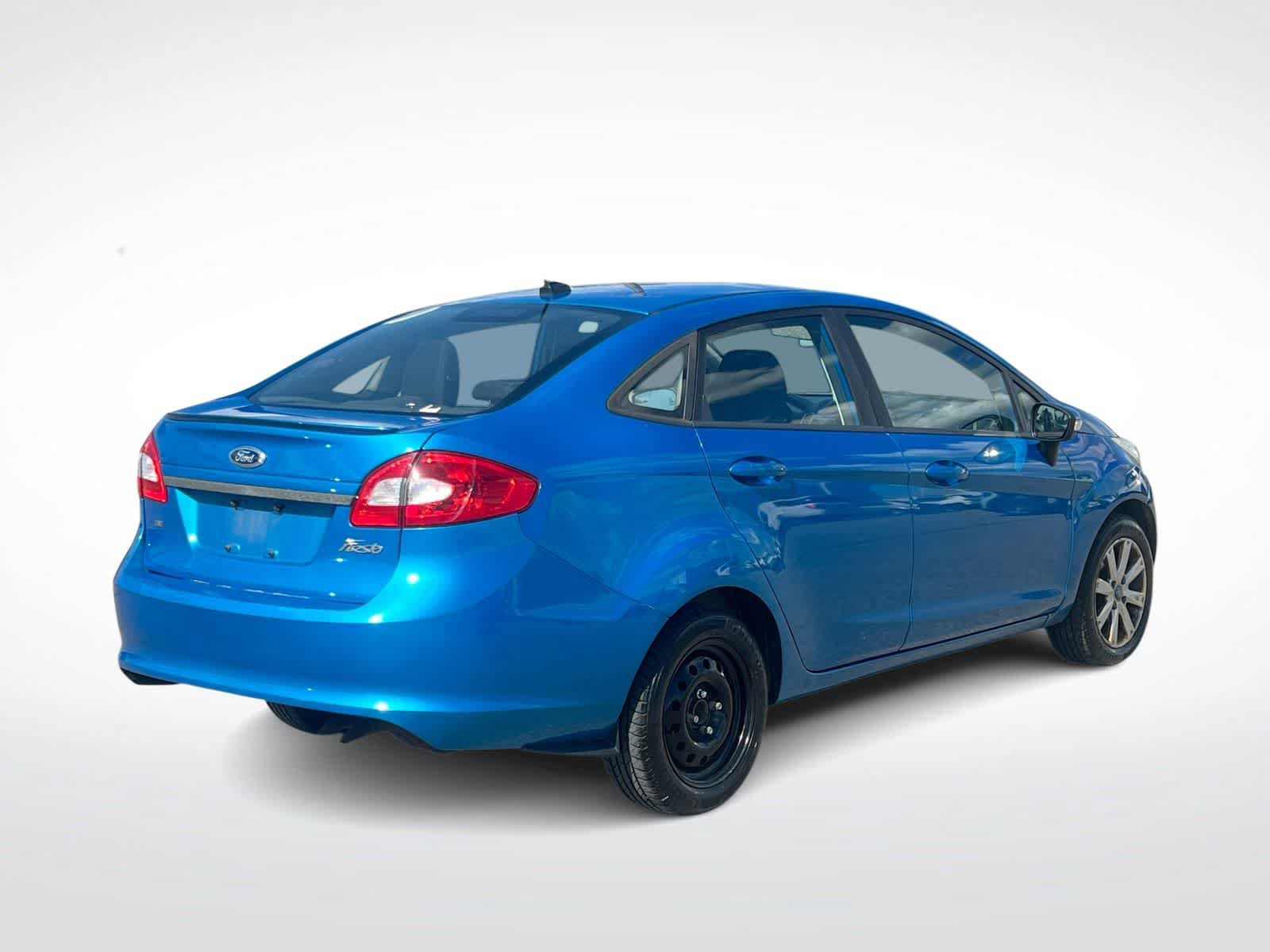 Used 2013 Ford Fiesta SE FWD image 8