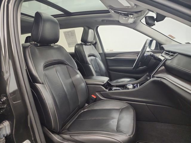 Used 2021 Jeep Grand Cherokee L Limited image 30