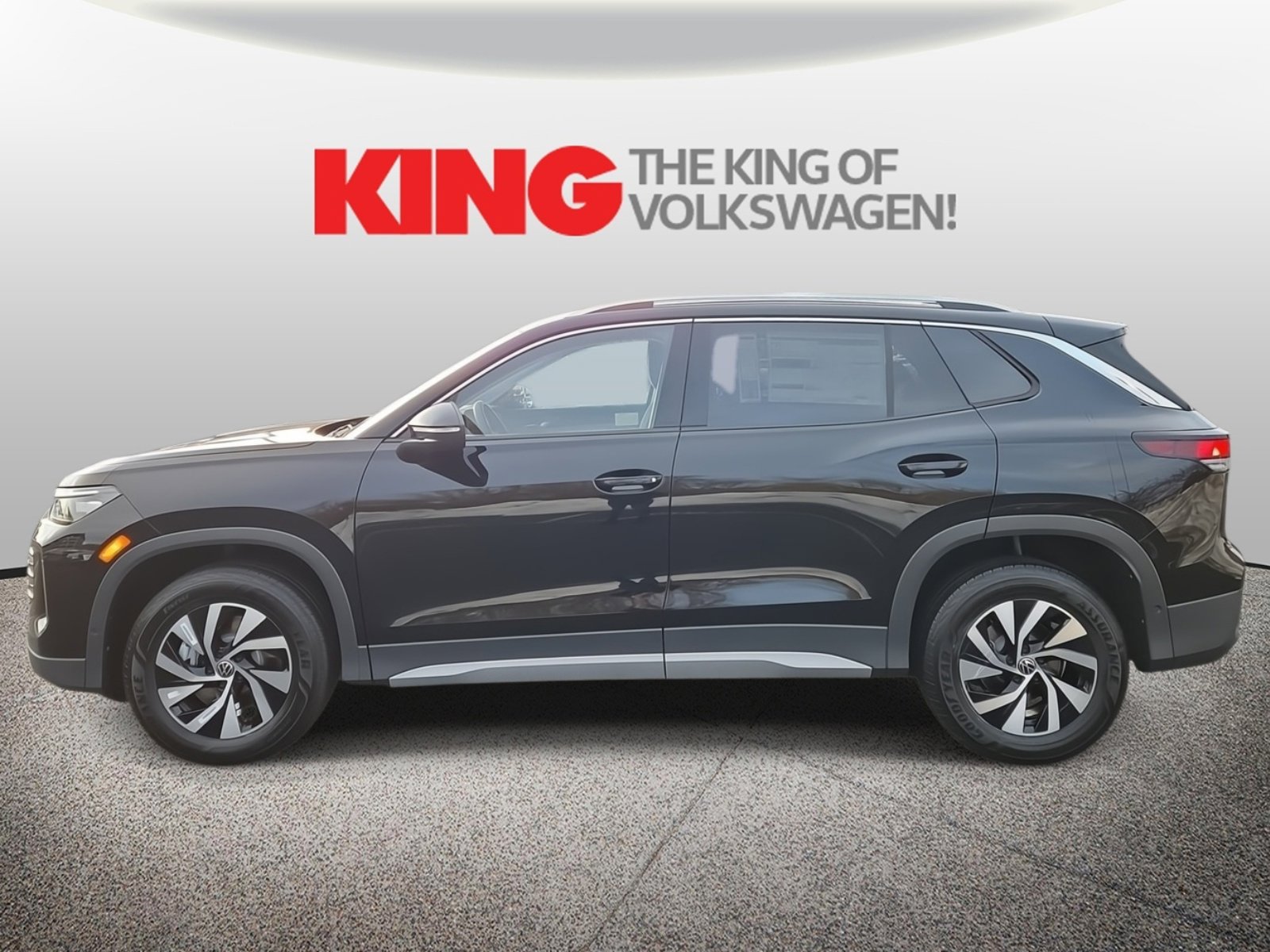 New 2026 Volkswagen Tiguan S image 7