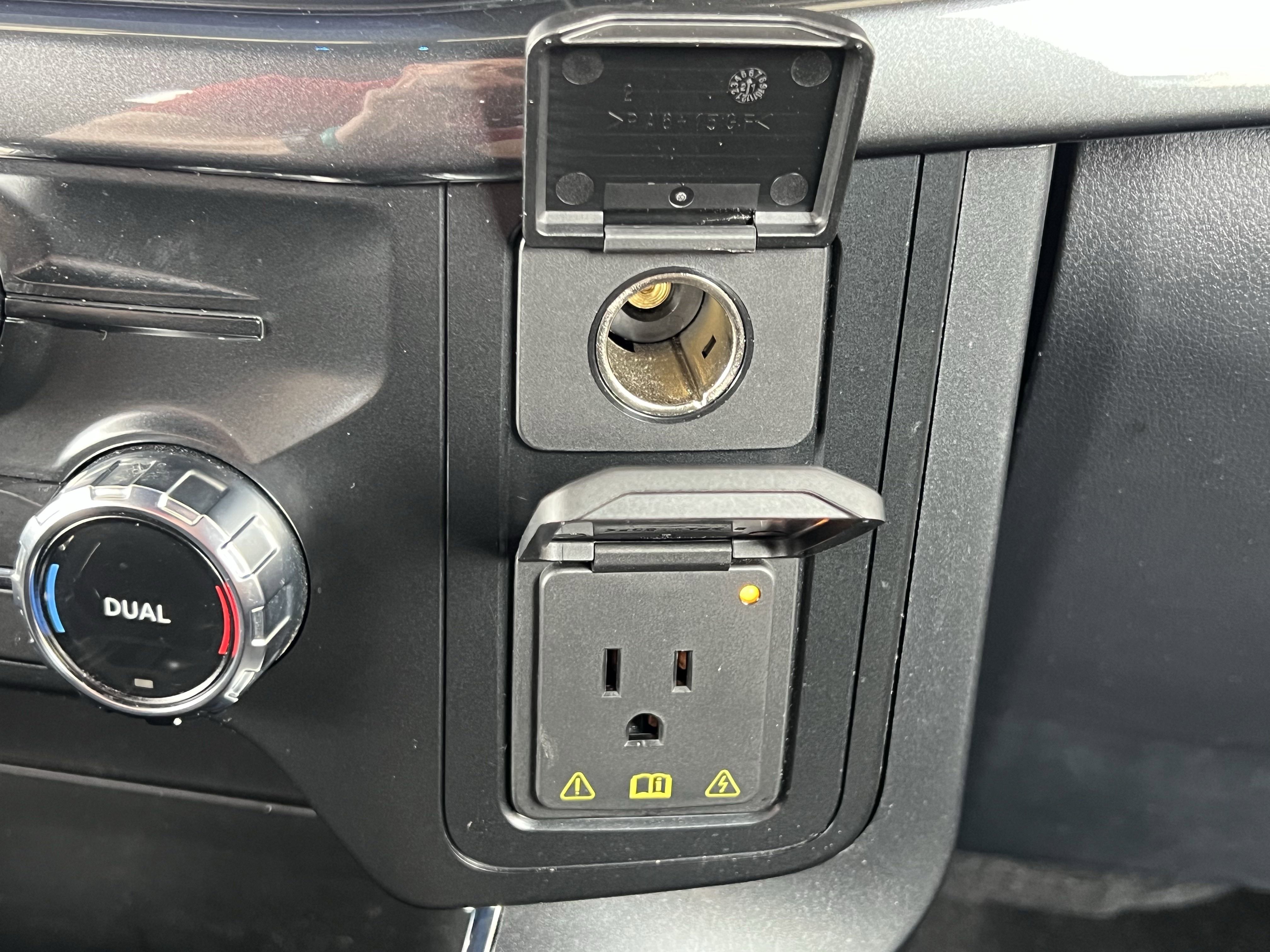 Used 2022 Ford F150 XLT w/ Equipment Group 302A High image 37