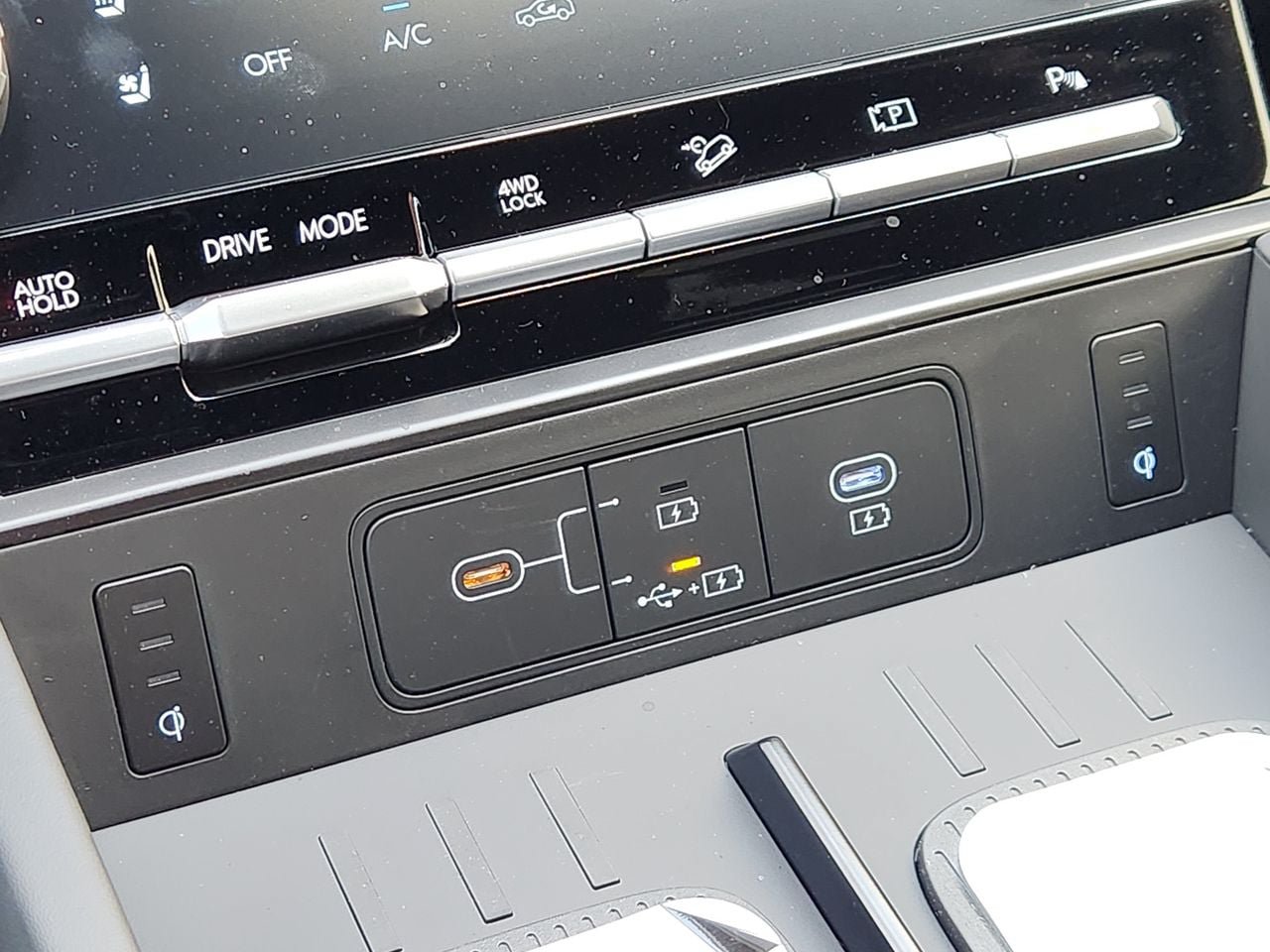 New 2026 Hyundai Santa Fe Calligraphy AWD/4WD image 19