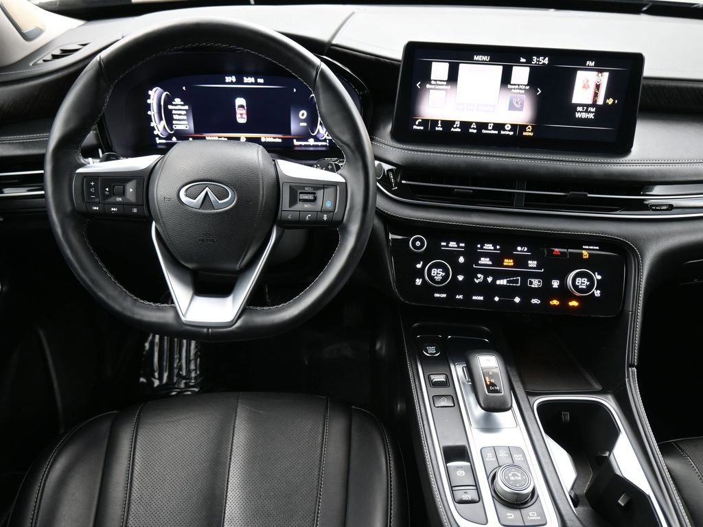 Used 2023 INFINITI QX60 Sensory w/ Cargo Package image 7