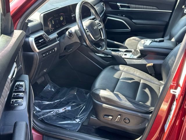 Used 2023 Kia Telluride EX AWD/4WD image 2