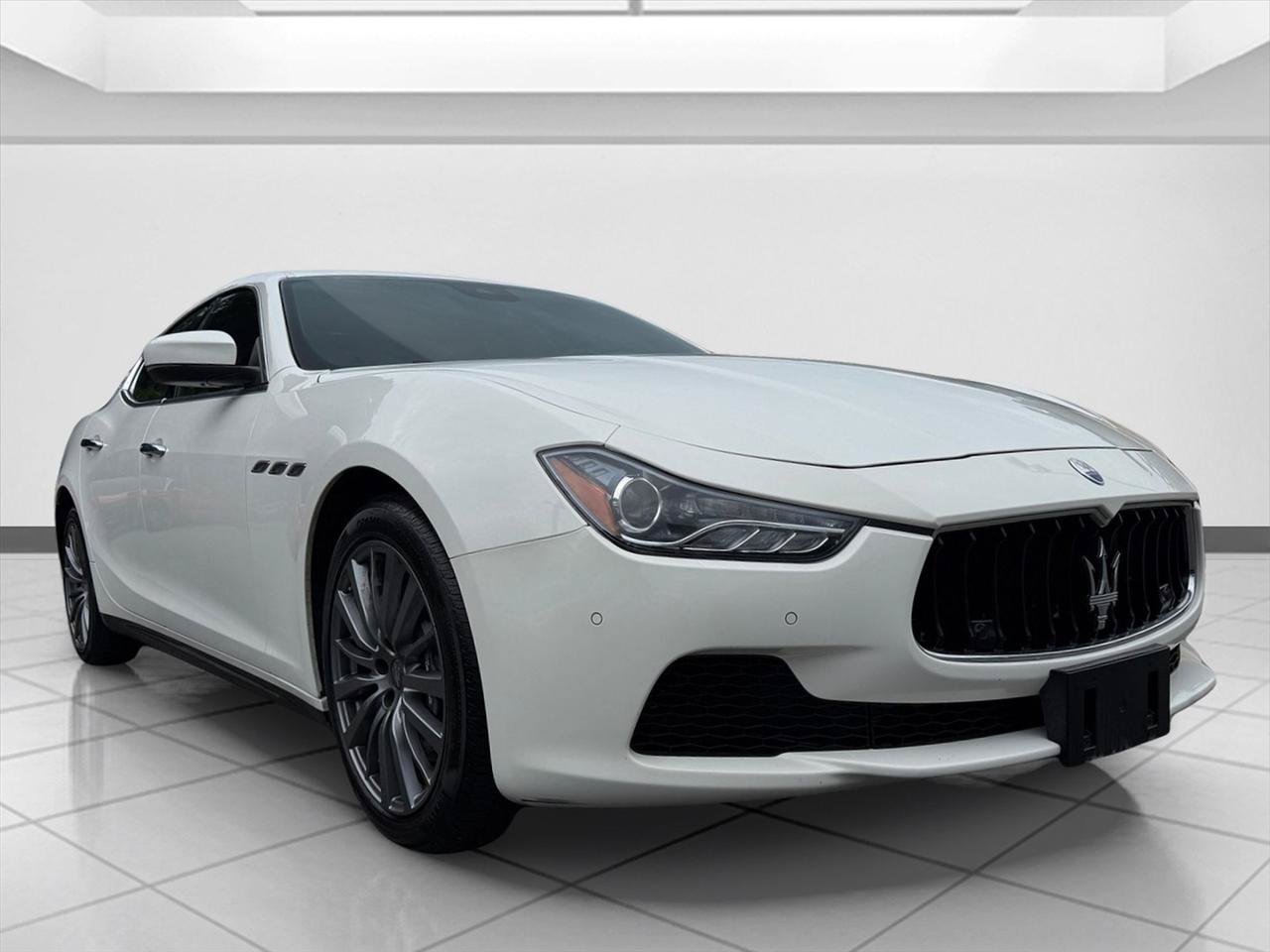 Used 2017 Maserati Ghibli S Q4 AWD/4WD image 7