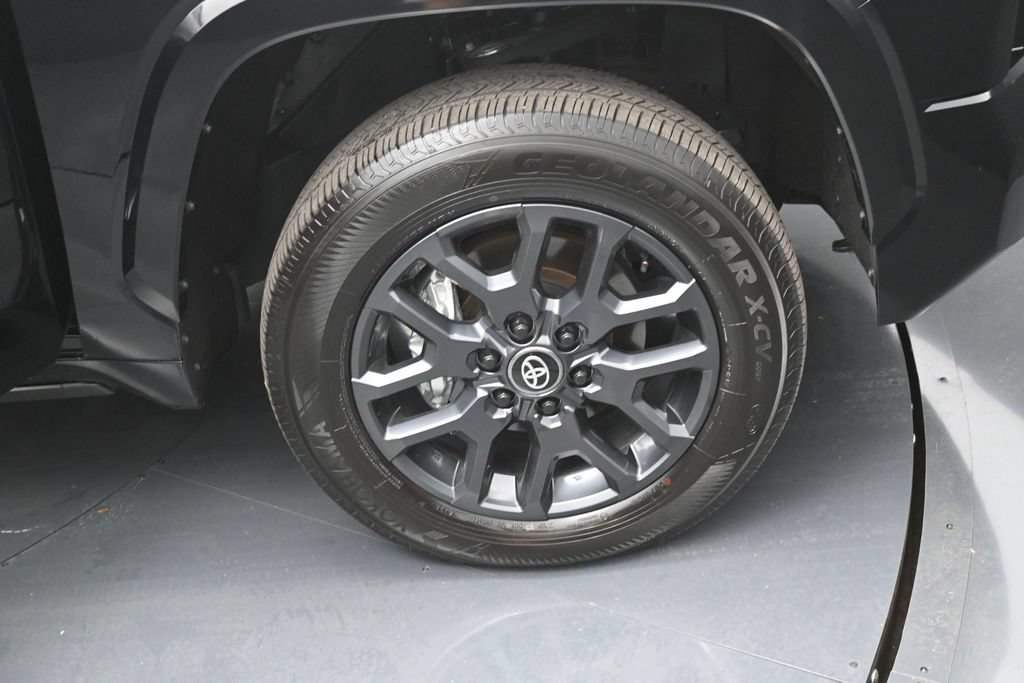 Certified 2026 Toyota Tundra Platinum AWD/4WD image 40