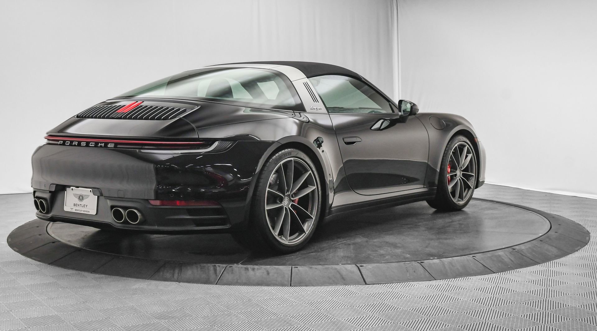 Used 2022 Porsche 911 Targa 4S image 55