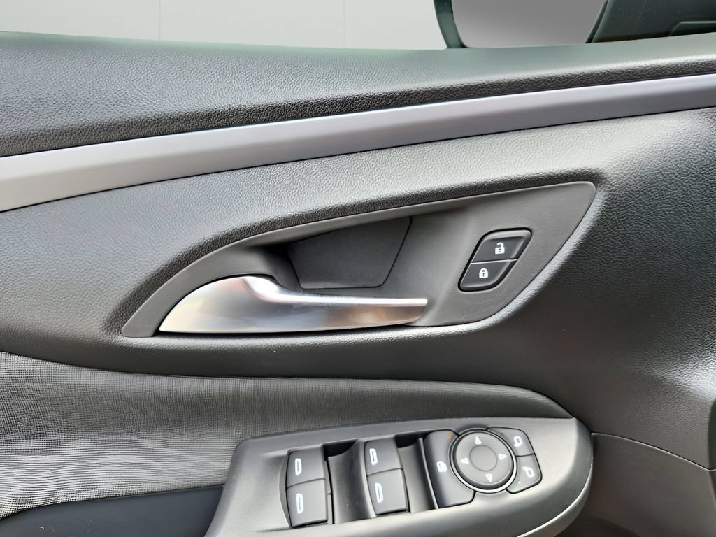 New 2026 Buick Envista Sport Touring w/ Convenience I Package FWD image 30