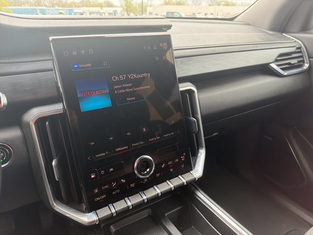Used 2025 GMC Acadia Elevation FWD image 15