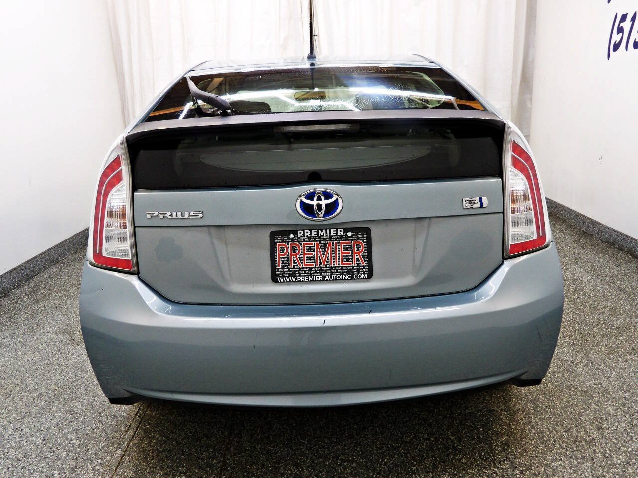 Used 2012 Toyota Prius Two FWD image 5