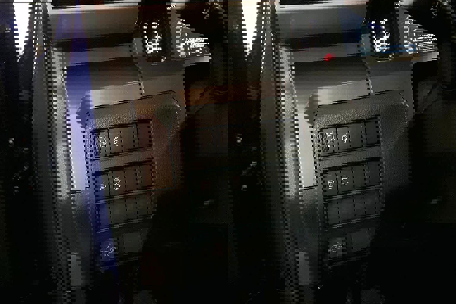 New 2025 Toyota Tacoma SR5 image 18