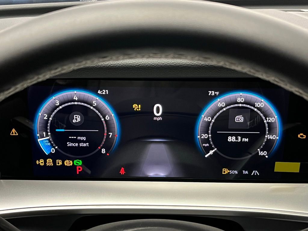 New 2025 Volkswagen Tiguan SE R-Line image 25