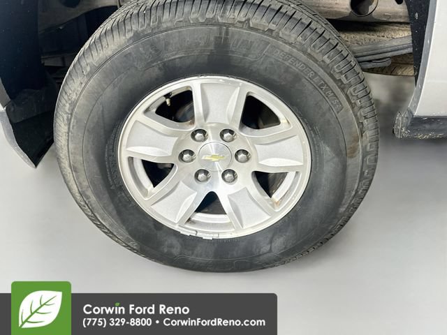Used 2018 Chevrolet Silverado 1500 LT AWD/4WD image 32