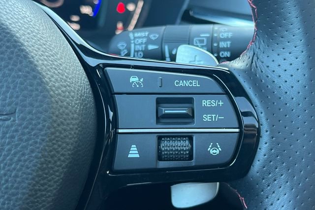 Certified 2025 Acura ADX A-Spec image 28