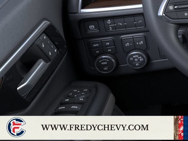 New 2026 Chevrolet Suburban High Country AWD/4WD image 24