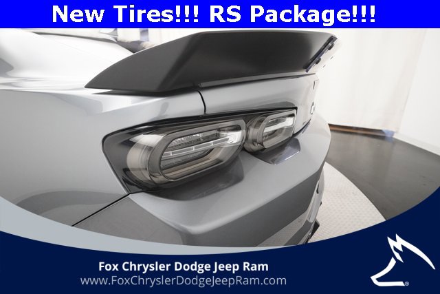 Used 2022 Chevrolet Camaro LT w/ RS Package image 34