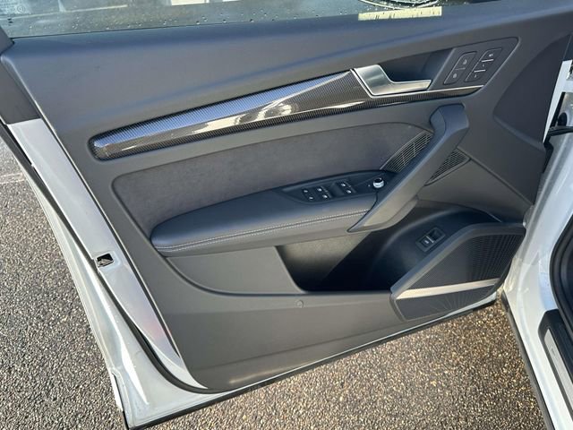 Used 2023 Audi SQ5 Premium Plus w/ Premium Plus Package image 18
