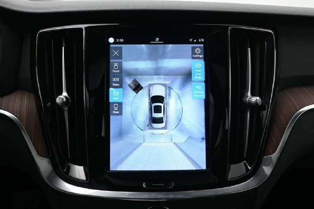 Used 2024 Volvo S60 B5 Plus w/ Climate Package FWD image 20