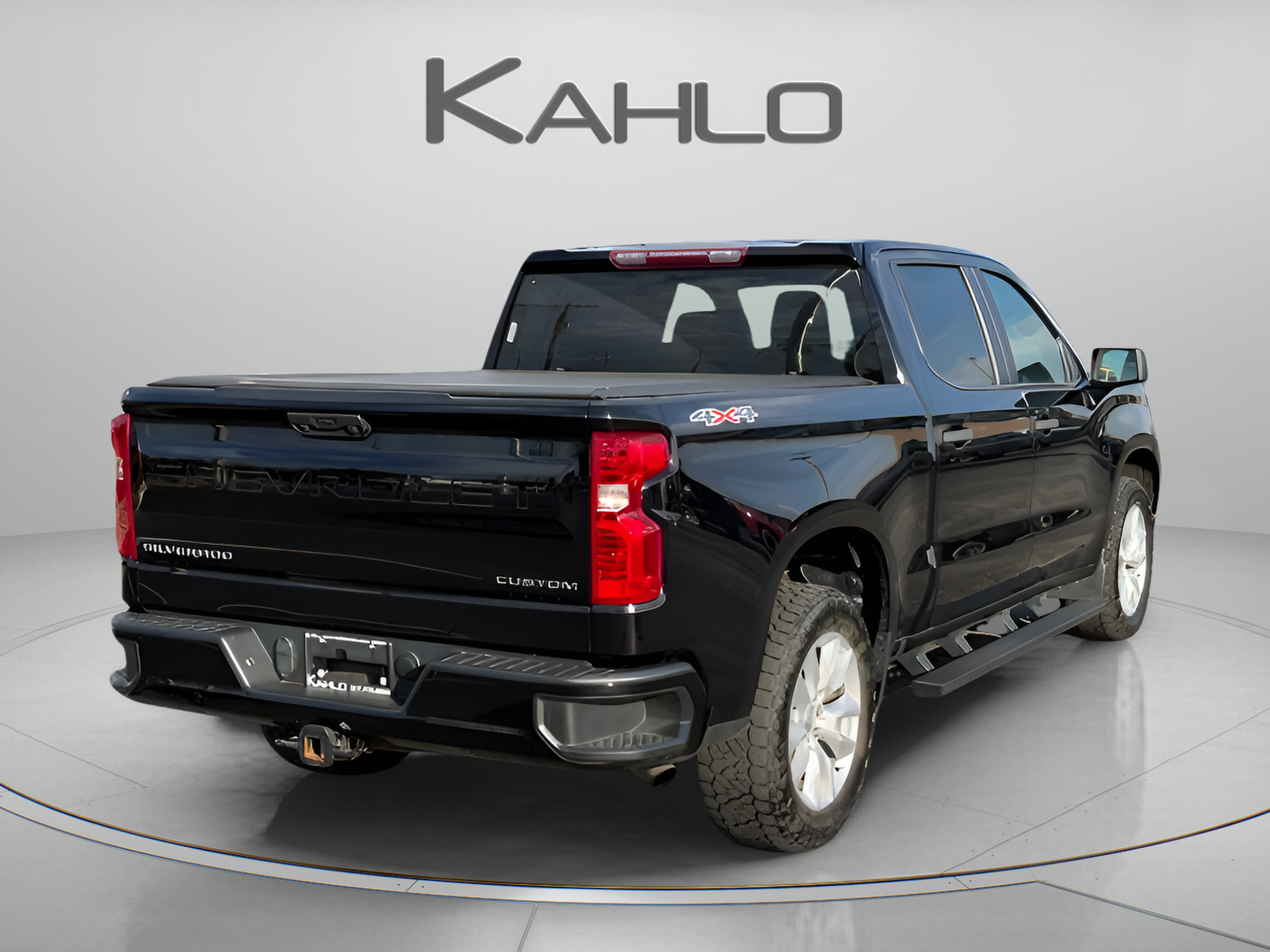 Used 2022 Chevrolet Silverado 1500 Custom AWD/4WD image 4