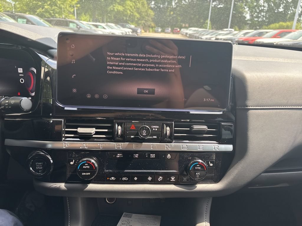 New 2026 Nissan Pathfinder SL w/ SL Premium Package FWD image 11