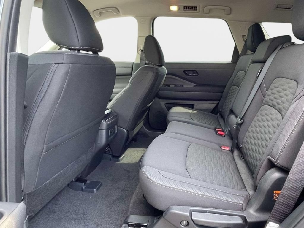 New 2026 Nissan Pathfinder SV AWD/4WD image 14