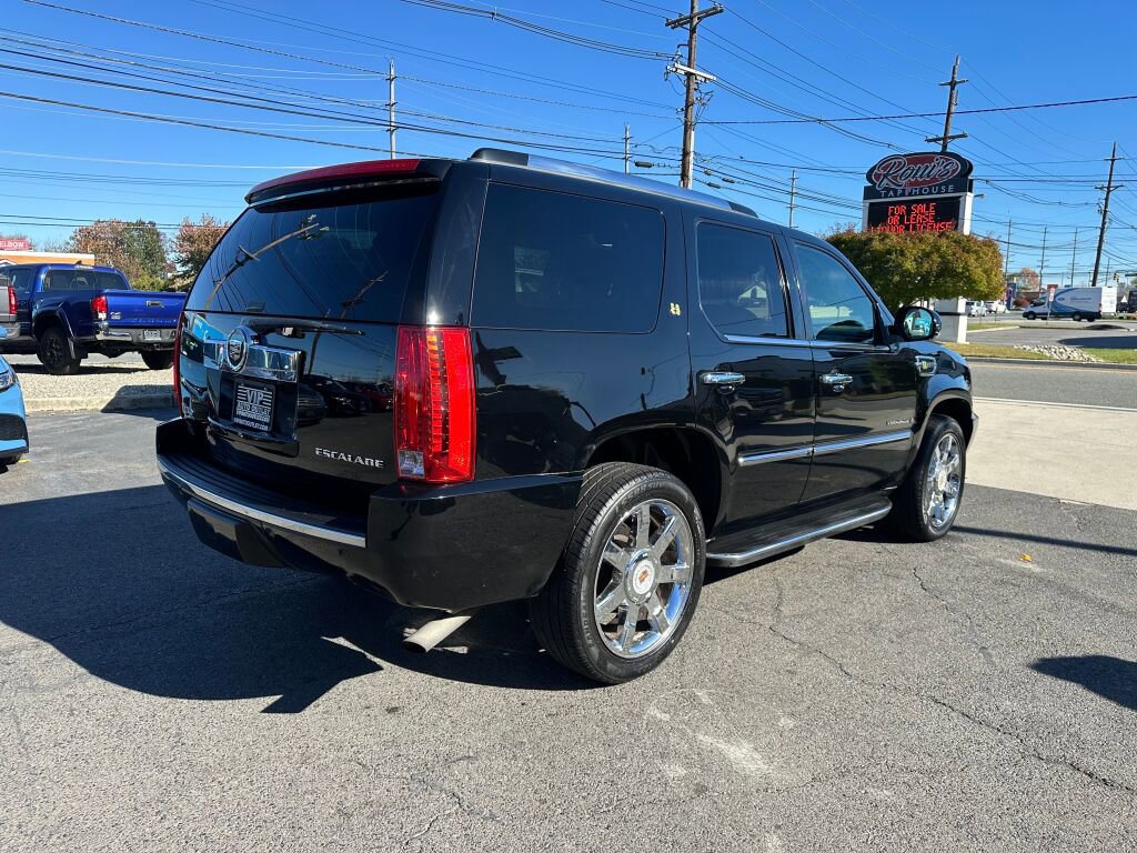 Used 2009 Cadillac Escalade 4WD Hybrid image 7