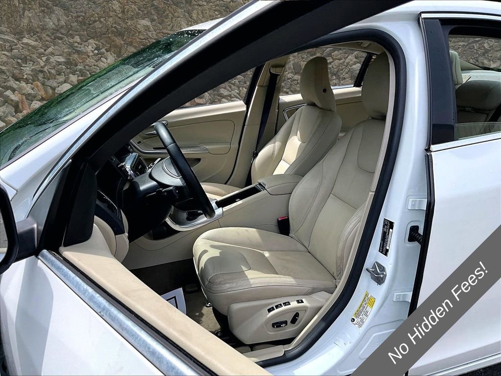 Used 2014 Volvo S60 T5 AWD/4WD image 23