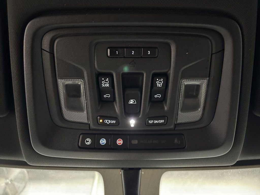 Used 2022 Chevrolet Silverado 3500 High Country w/ Z71 Off-Road Package AWD/4WD image 19