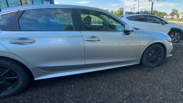 Used 2023 Honda Civic LX image 9