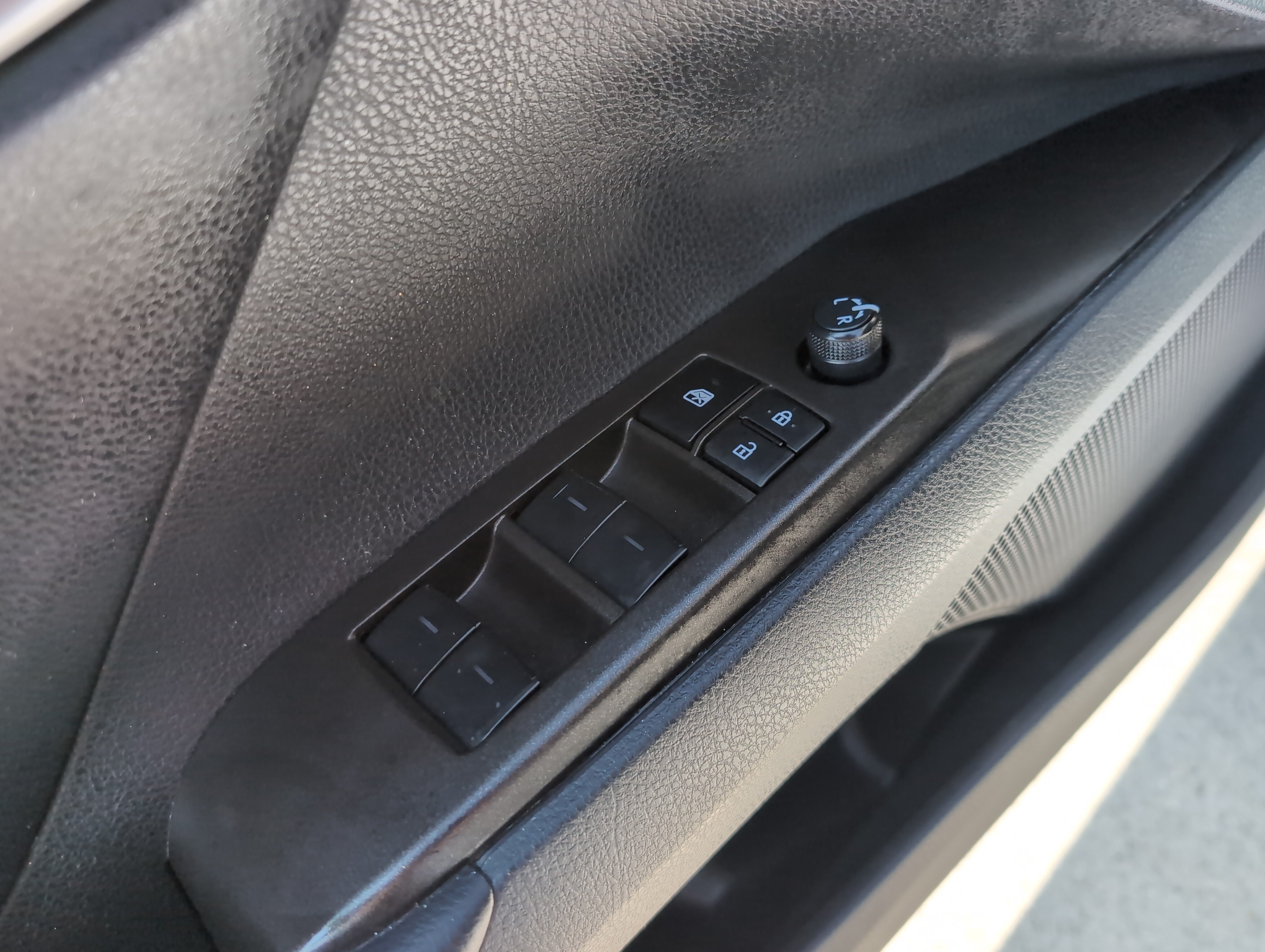 Certified 2024 Toyota Camry SE FWD image 15