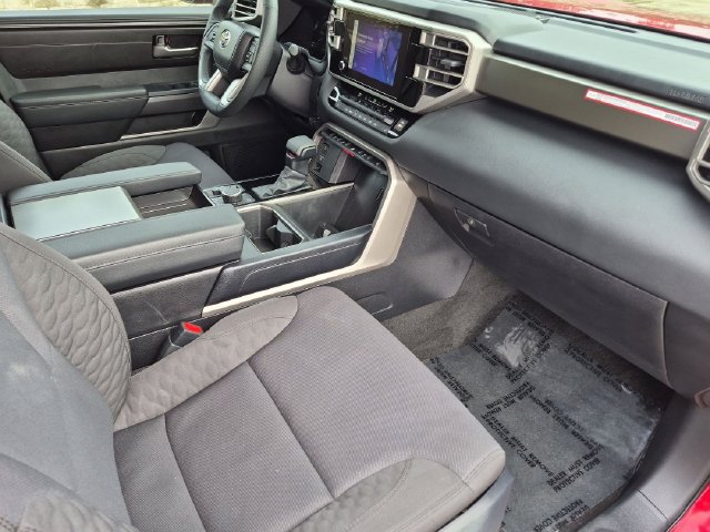 Certified 2026 Toyota Sequoia SR5 w/ TRD Off-Road Package AWD/4WD image 34