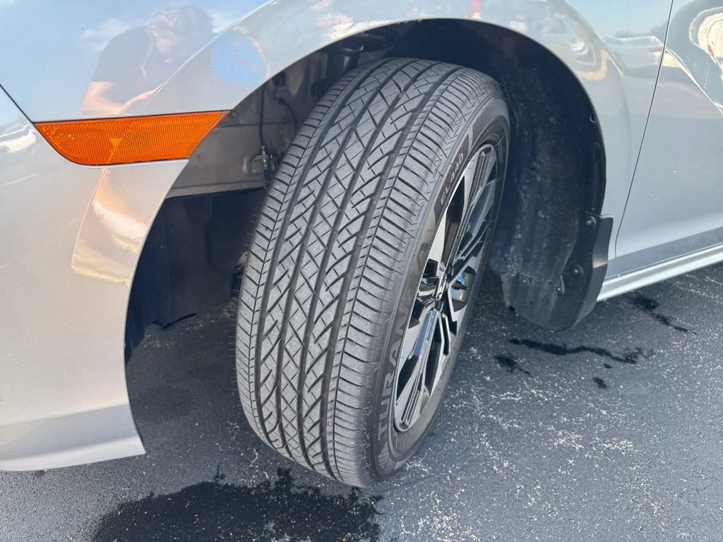 Certified 2025 Honda Odyssey Elite image 25