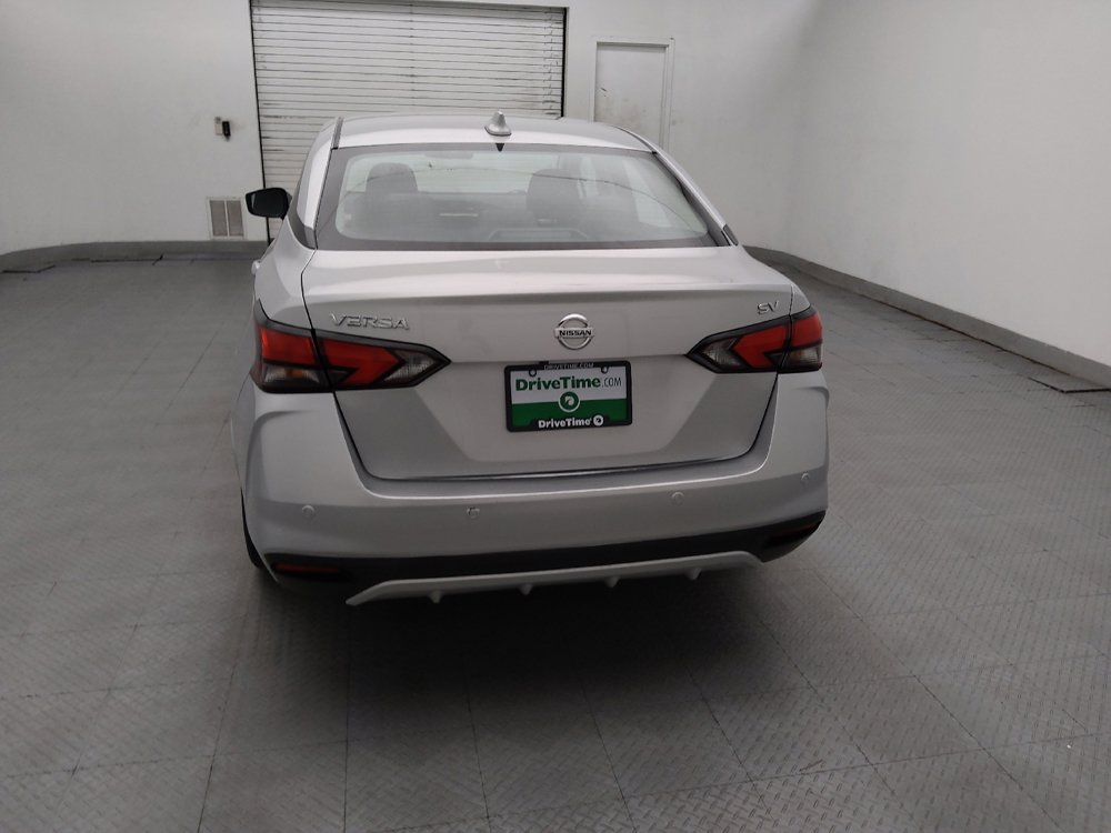 Used 2021 Nissan Versa SV FWD image 6